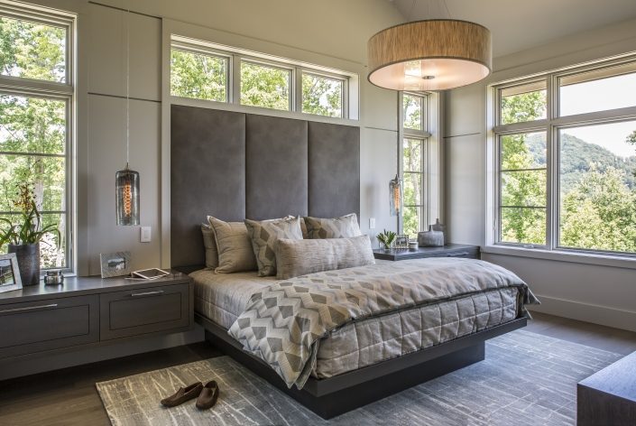 CUSTOM MADE BED ASHEVILLE